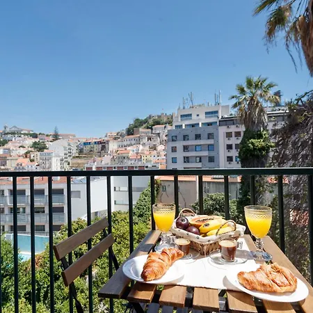 Pensionat Solar Castle Private Suites Guest House
