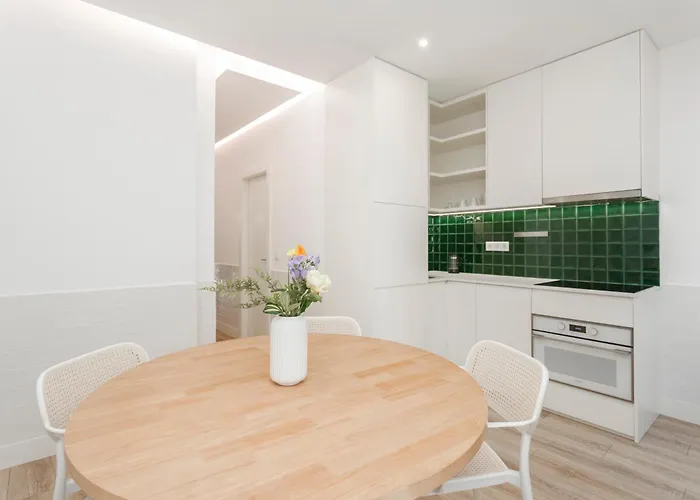 Solar Castle Downtown Guest house 3*